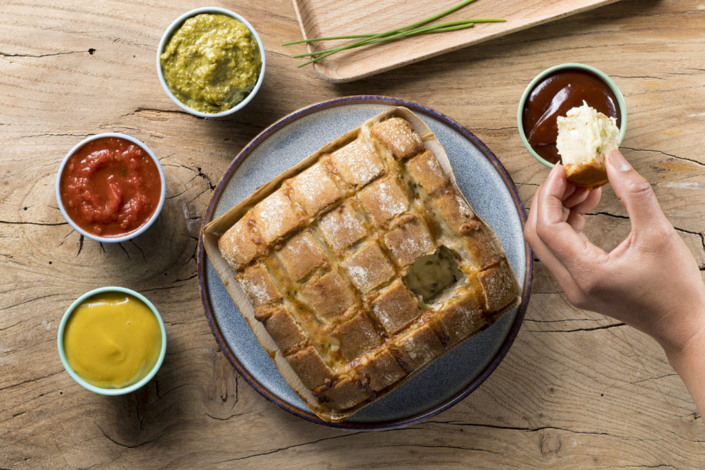 Cheese bread with sauces